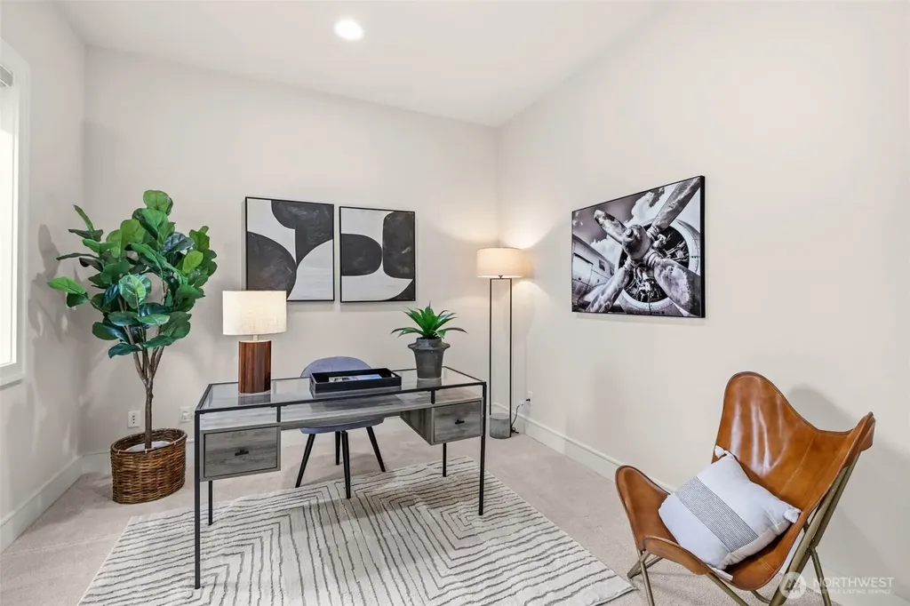 8431 SE 39th Street Mercer Island WA 98040