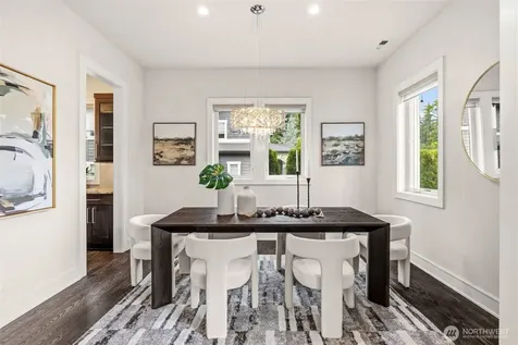 8431 SE 39th Street Mercer Island WA 98040