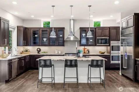 8431 SE 39th Street Mercer Island WA 98040