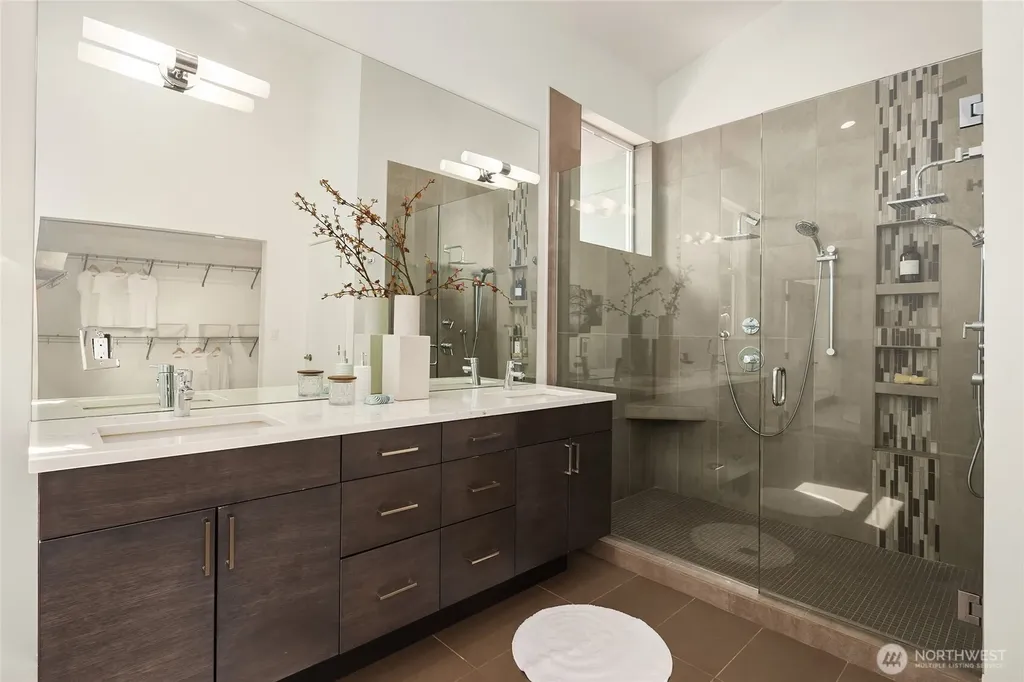 5830 W Mercer Way Mercer Island WA 98040
