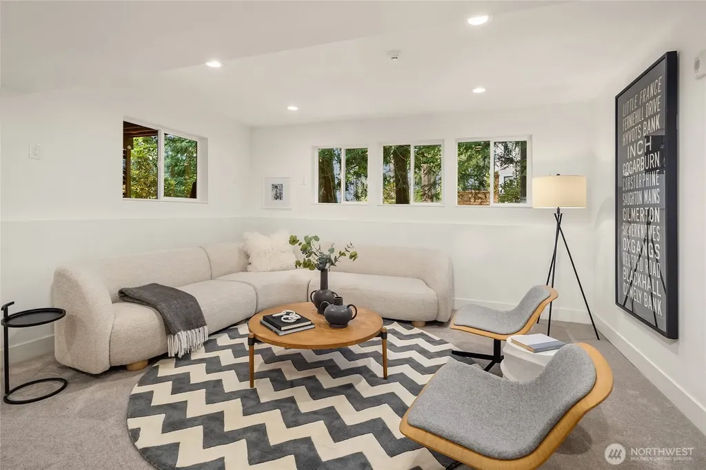 5830 W Mercer Way Mercer Island WA 98040