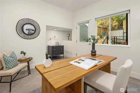 5830 W Mercer Way Mercer Island WA 98040