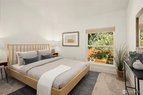 5830 W Mercer Way Mercer Island WA 98040