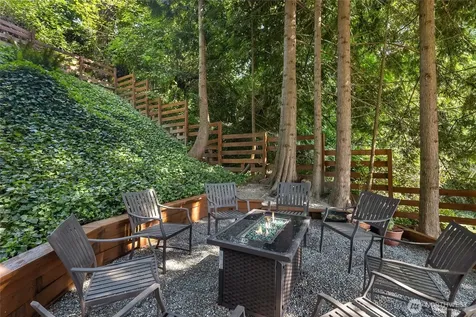 5830 W Mercer Way Mercer Island WA 98040