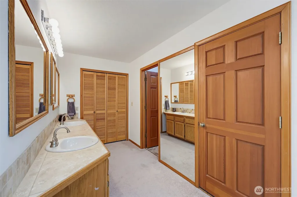 3308 17th Street Pl SE Puyallup WA 98374