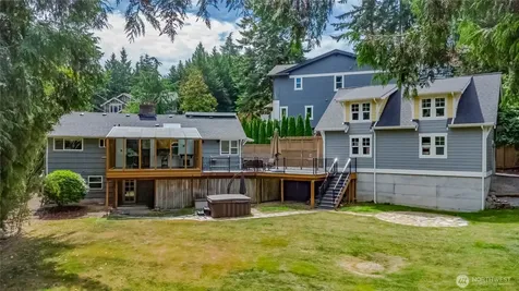 10020 SE 7th Street Bellevue WA 98004