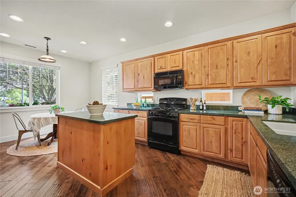 8239 Orcas Loop NE Olympia WA 98516