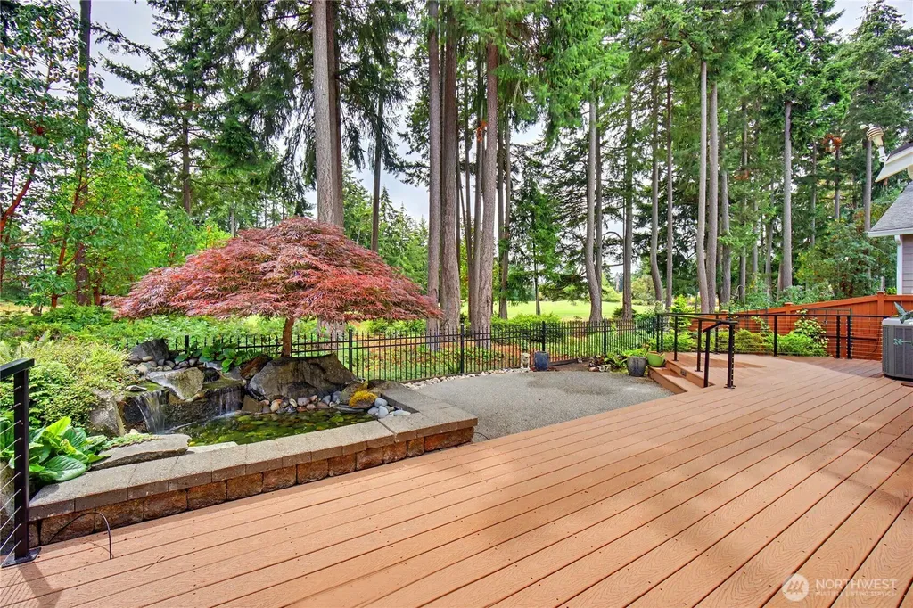 8239 Orcas Loop NE Olympia WA 98516