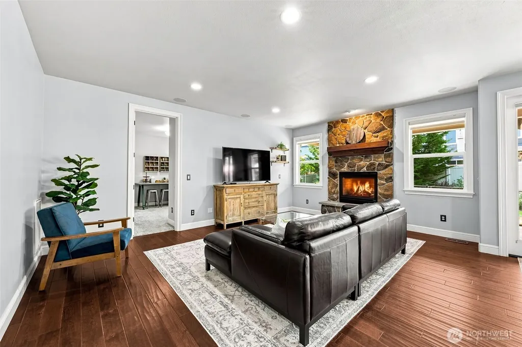 2211 Nevada Court Milton WA 98354