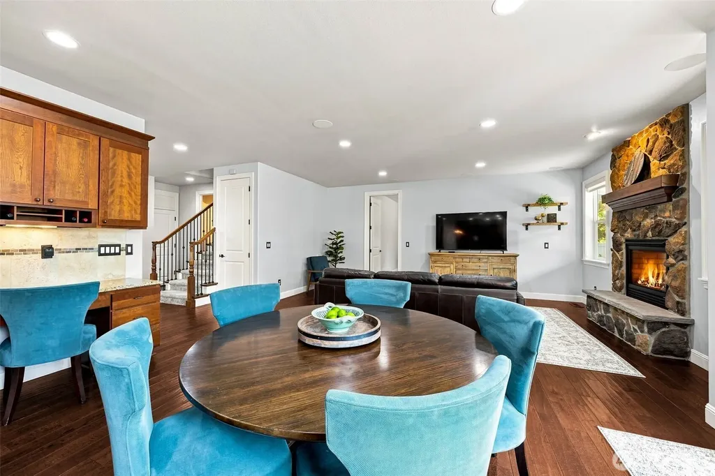 2211 Nevada Court Milton WA 98354
