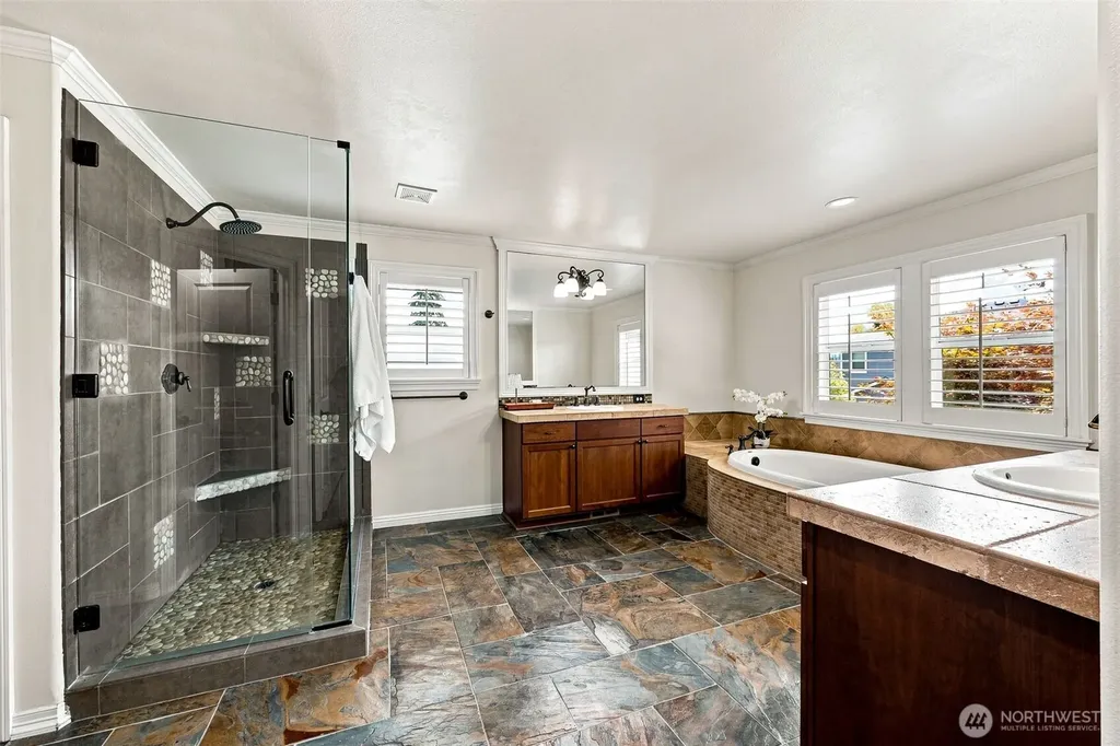 2211 Nevada Court Milton WA 98354