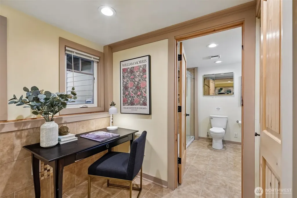 1620 N 183rd Street Shoreline WA 98133