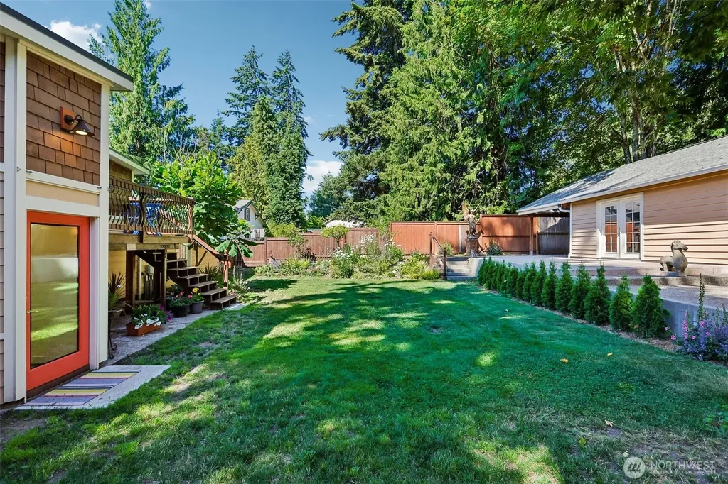 1620 N 183rd Street Shoreline WA 98133