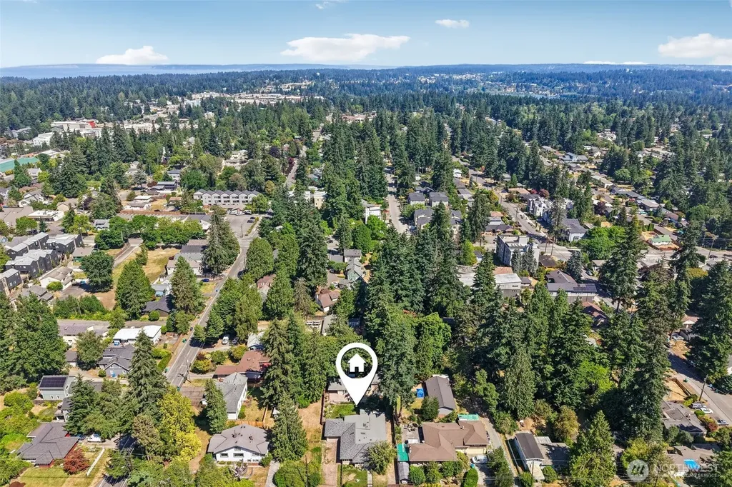 1620 N 183rd Street Shoreline WA 98133