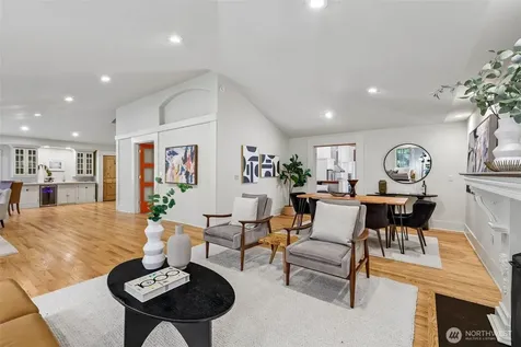 1620 N 183rd Street Shoreline WA 98133