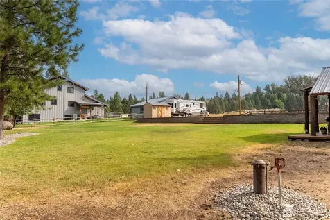 36 Maughans River Road Winthrop WA 98862