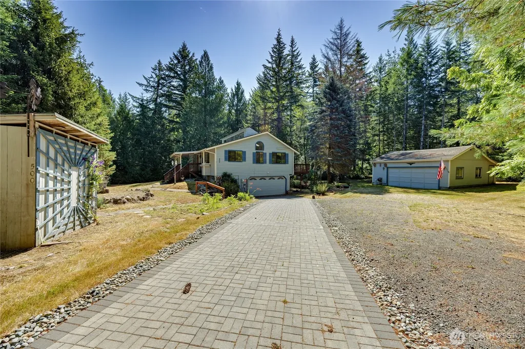 500 Mallard Lane NW Seabeck WA 98380