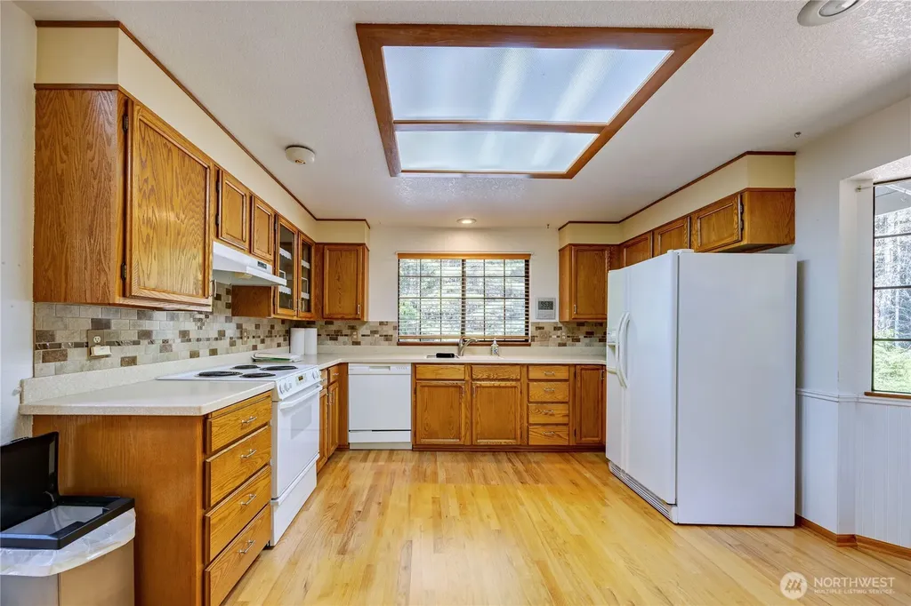 500 Mallard Lane NW Seabeck WA 98380
