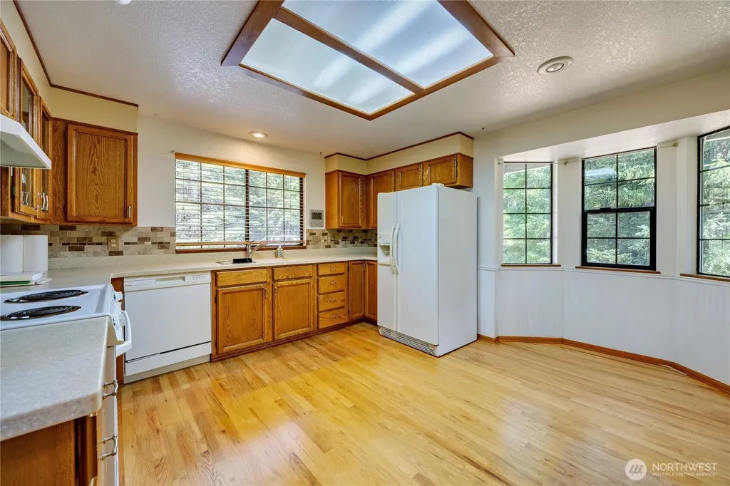 500 Mallard Lane NW Seabeck WA 98380
