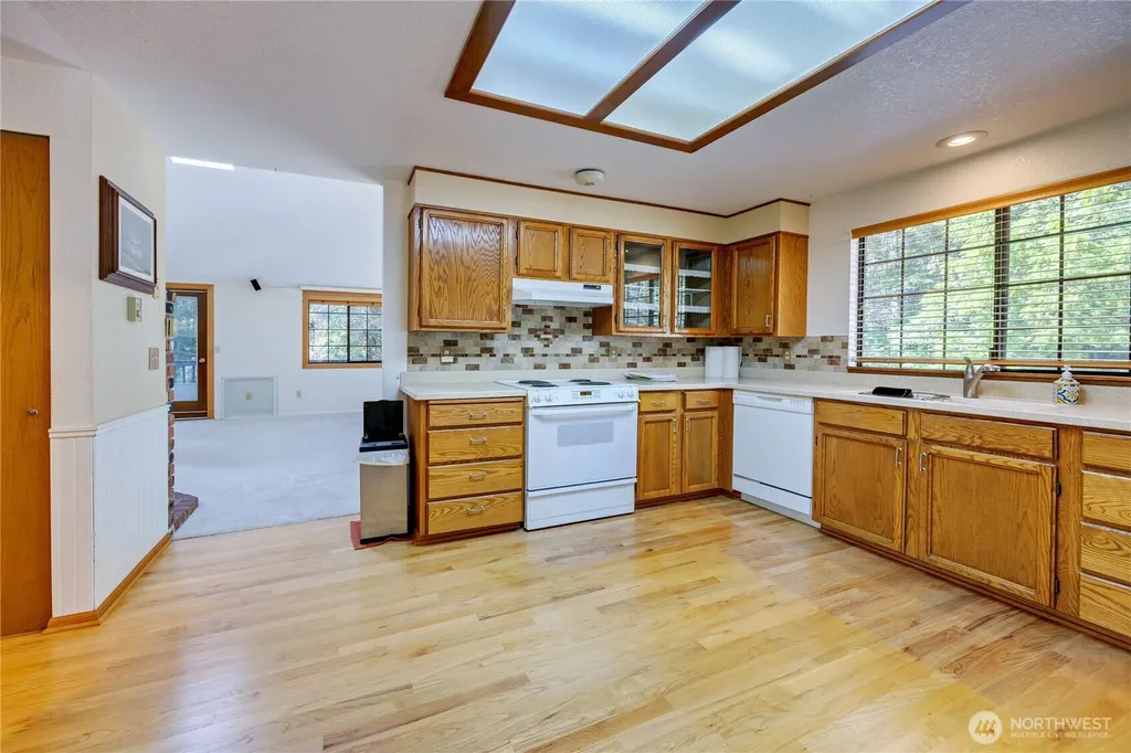 500 Mallard Lane NW Seabeck WA 98380