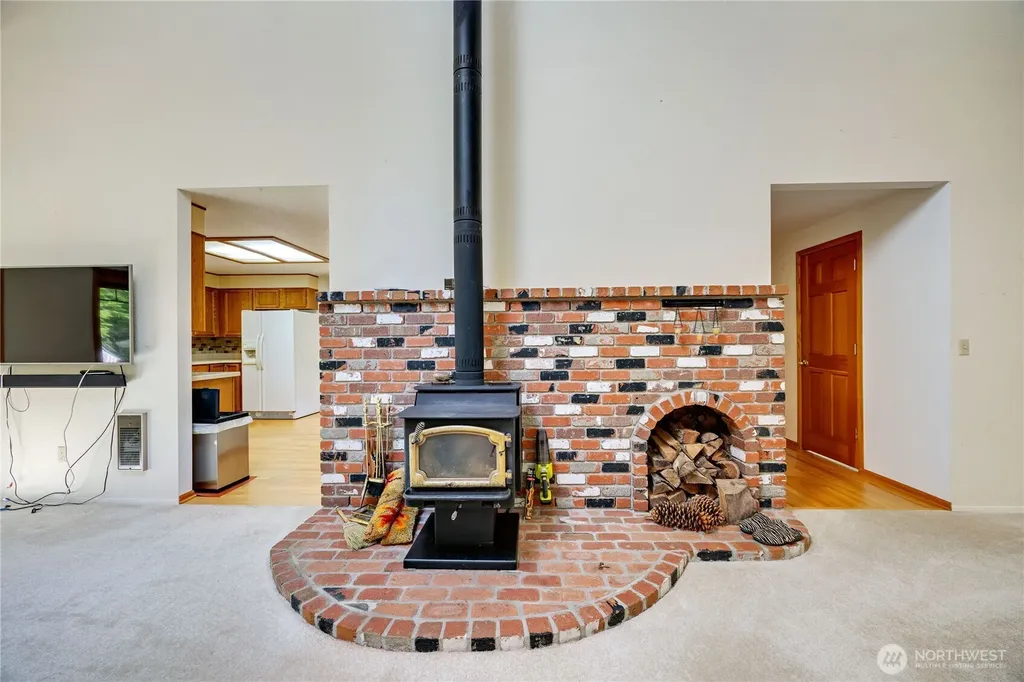 500 Mallard Lane NW Seabeck WA 98380