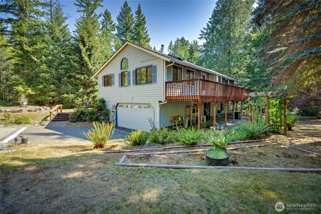 500 Mallard Lane NW Seabeck WA 98380