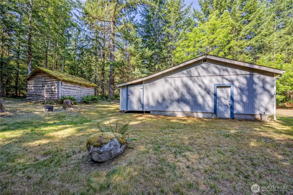 500 Mallard Lane NW Seabeck WA 98380