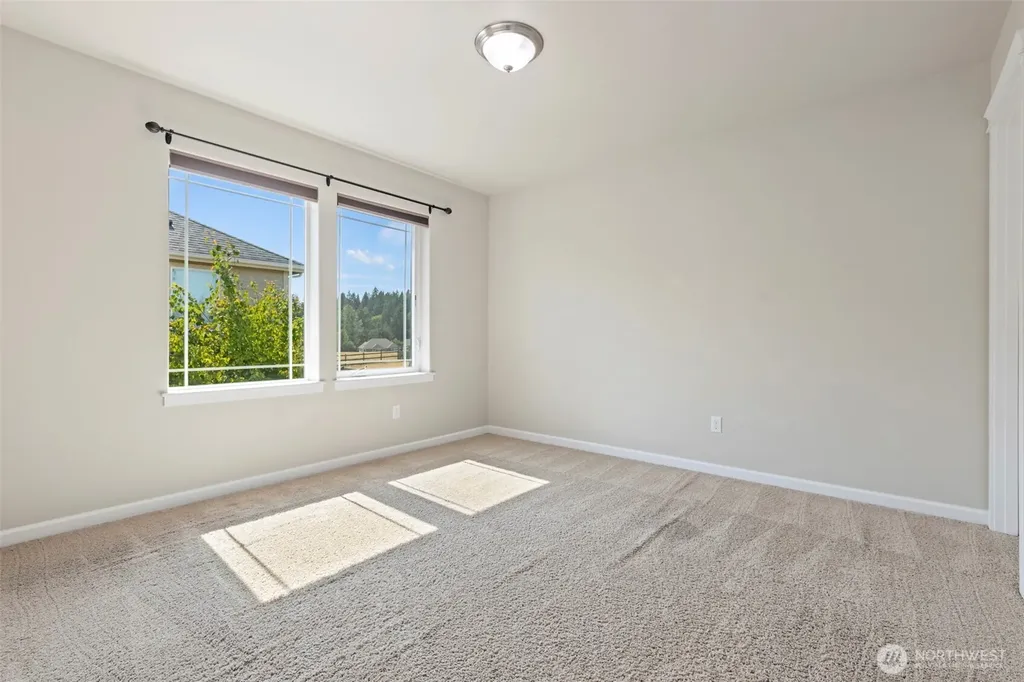 2317 43rd Avenue SE Puyallup WA 98374