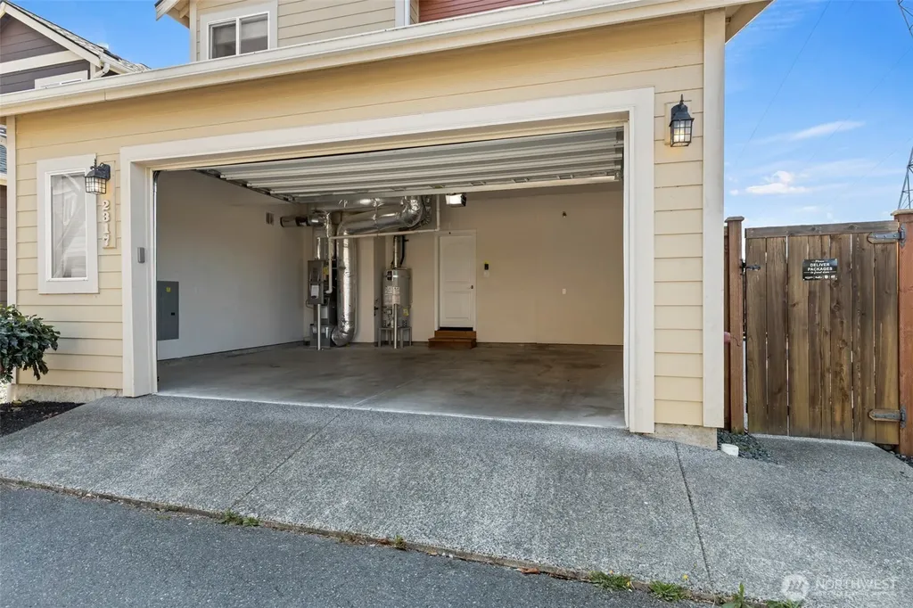 2317 43rd Avenue SE Puyallup WA 98374