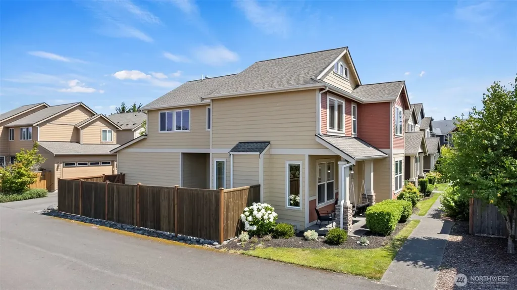 2317 43rd Avenue SE Puyallup WA 98374