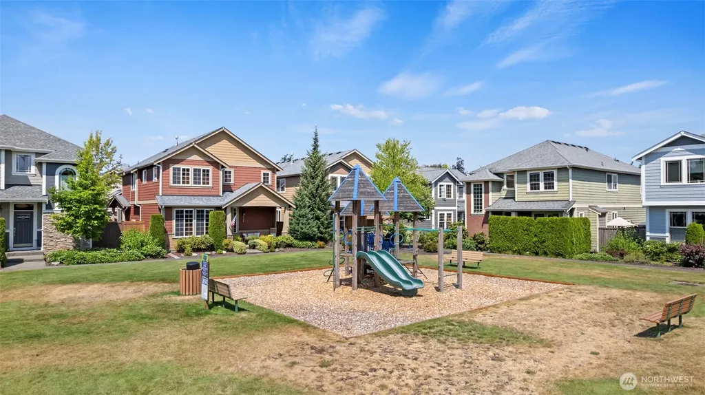 2317 43rd Avenue SE Puyallup WA 98374