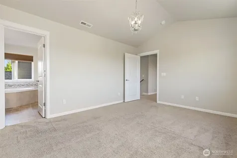 2317 43rd Avenue SE Puyallup WA 98374
