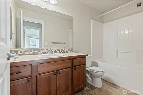 2317 43rd Avenue SE Puyallup WA 98374