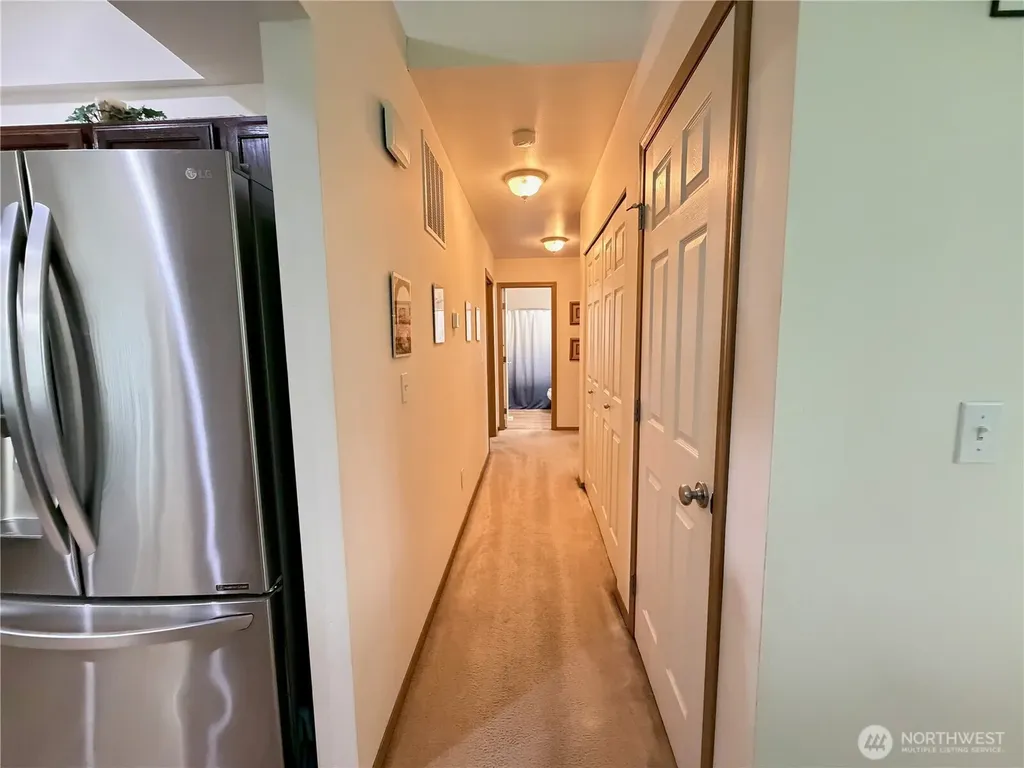 1709 Silver Lake Road Everett WA 98208