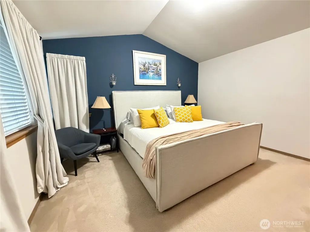 1709 Silver Lake Road Everett WA 98208