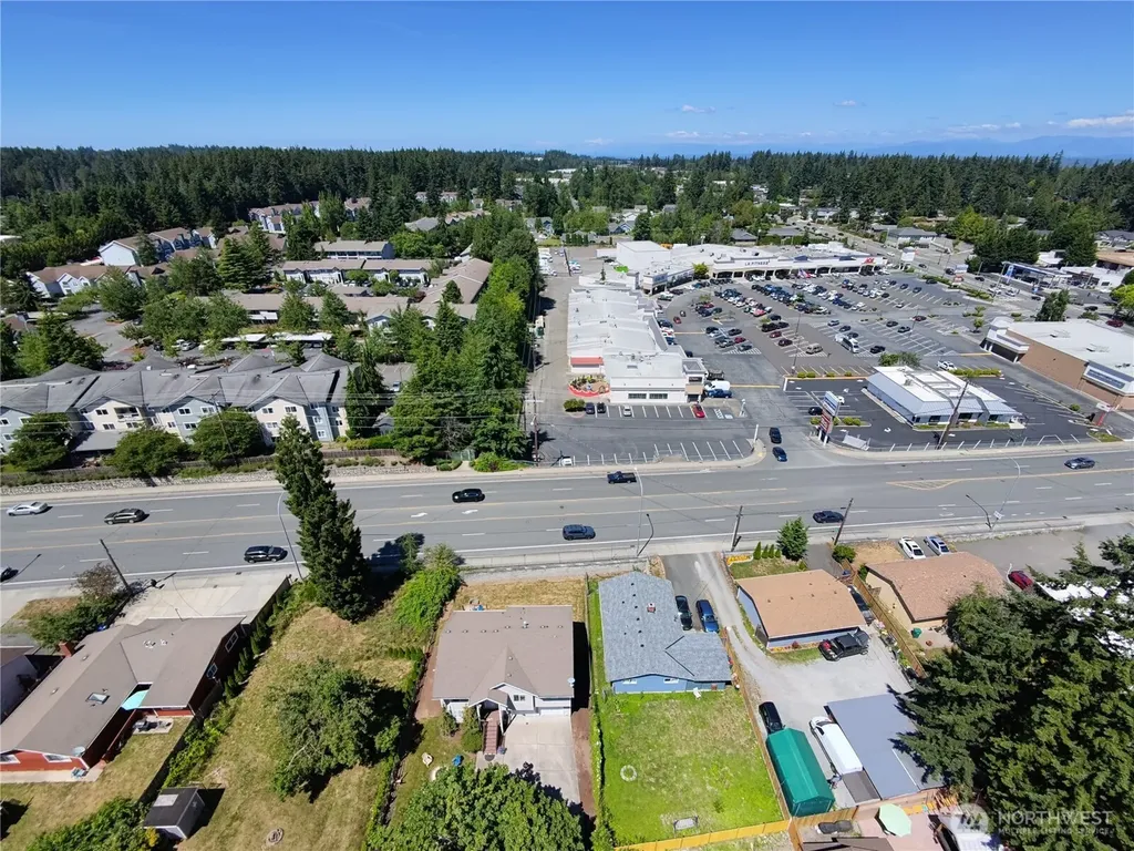 1709 Silver Lake Road Everett WA 98208
