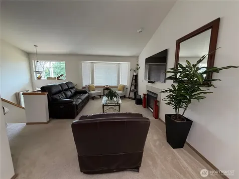 1709 Silver Lake Road Everett WA 98208