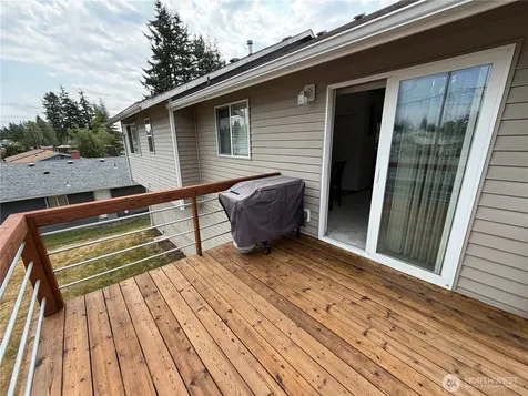 1709 Silver Lake Road Everett WA 98208