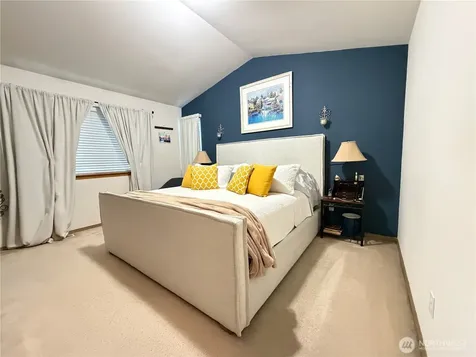 1709 Silver Lake Road Everett WA 98208