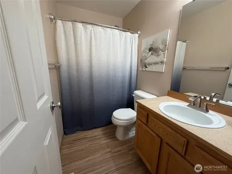 1709 Silver Lake Road Everett WA 98208