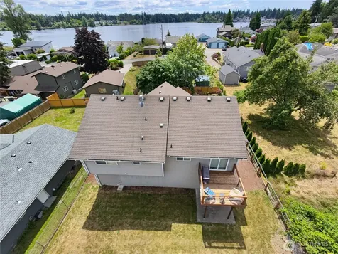 1709 Silver Lake Road Everett WA 98208
