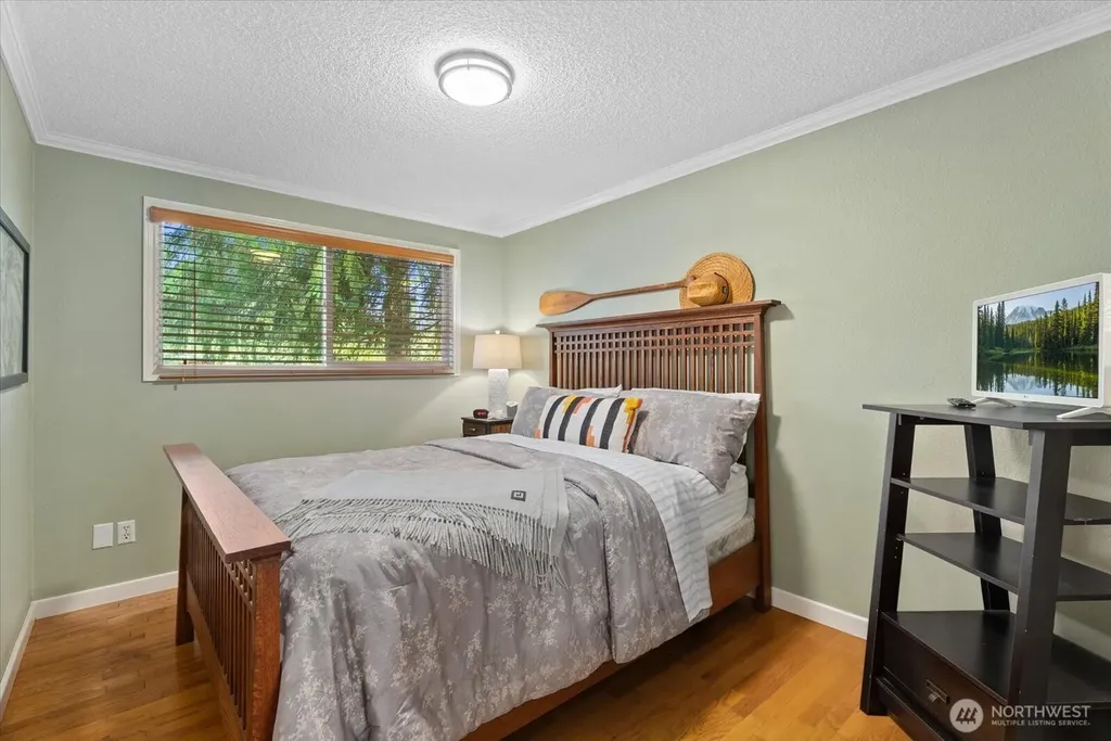 18237 SE 135th Street Renton WA 98059