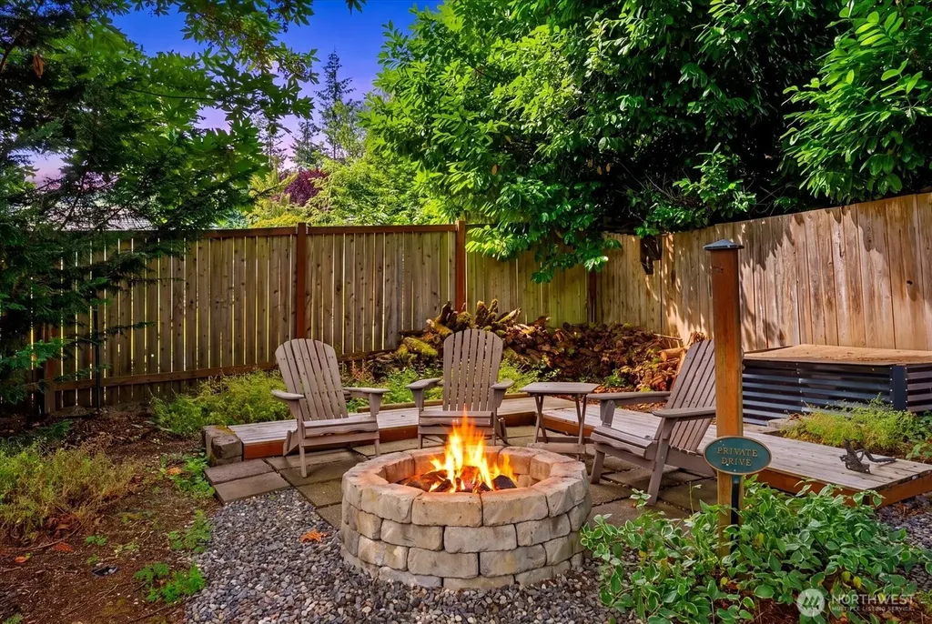 18237 SE 135th Street Renton WA 98059