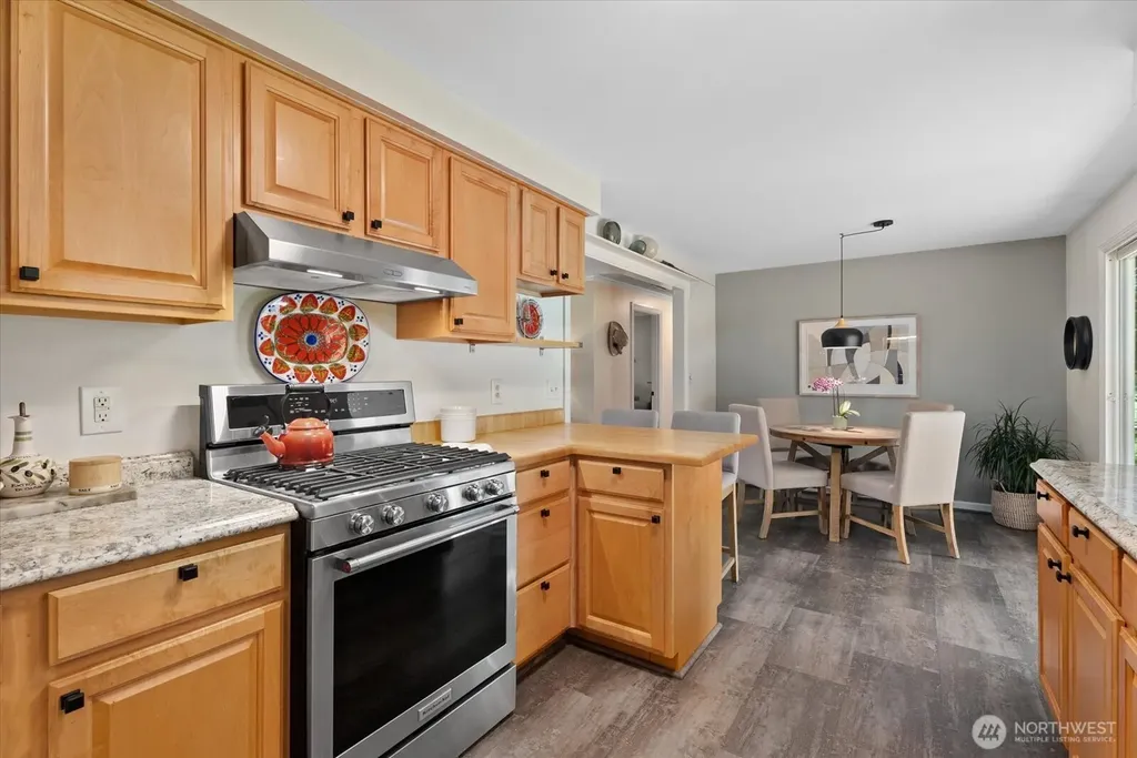 18237 SE 135th Street Renton WA 98059