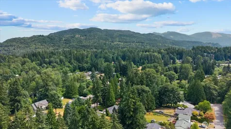 18237 SE 135th Street Renton WA 98059