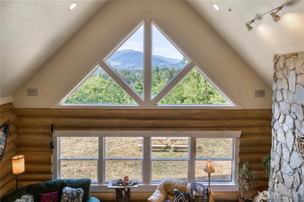 35837 Fox Creek Lane Sedro Woolley WA 98284