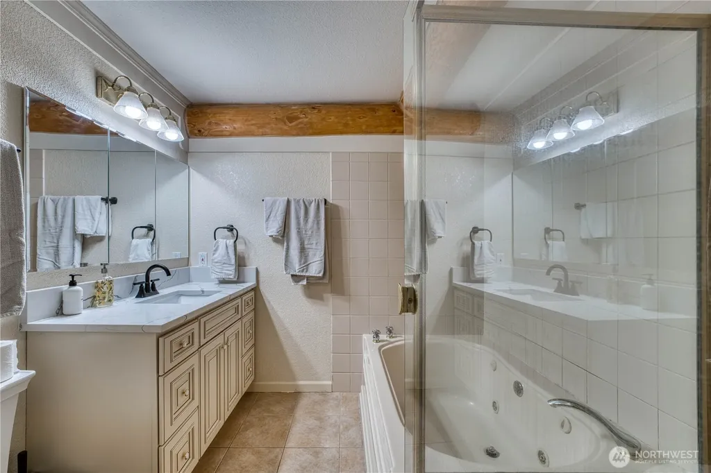 35837 Fox Creek Lane Sedro Woolley WA 98284