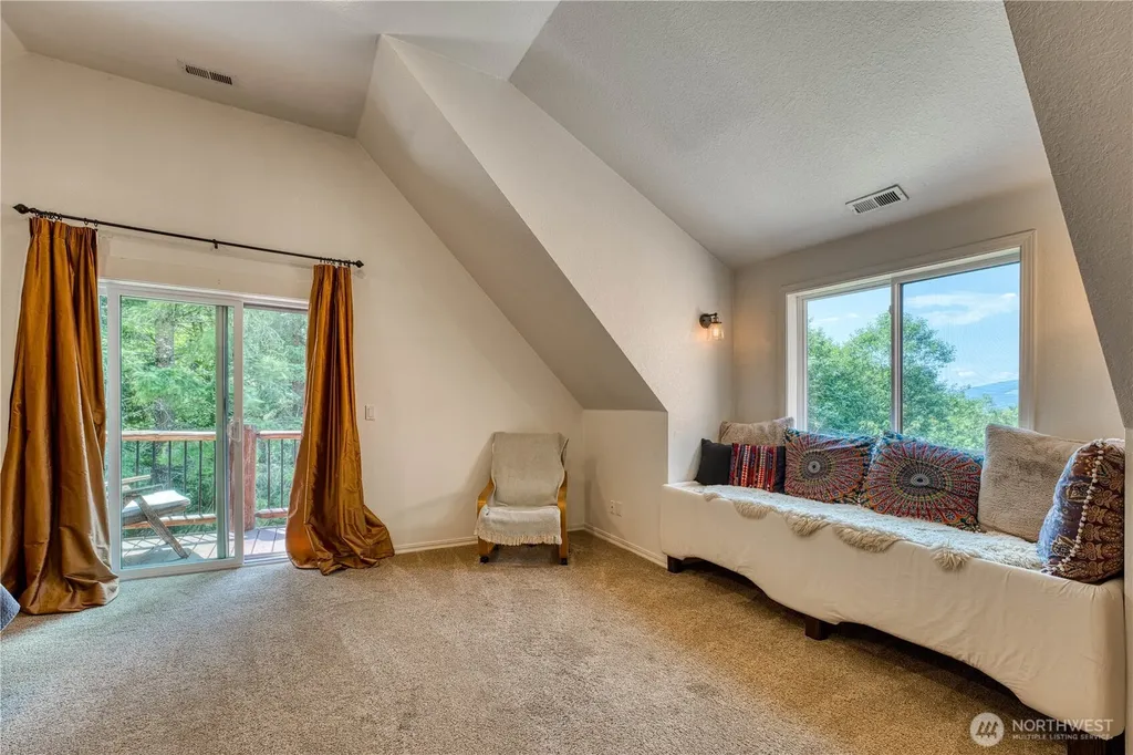 35837 Fox Creek Lane Sedro Woolley WA 98284