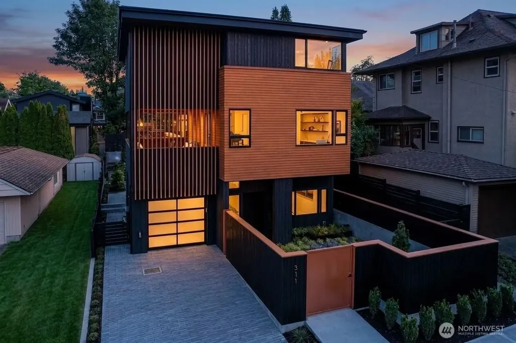 311 NE 59th Street Seattle WA 98105