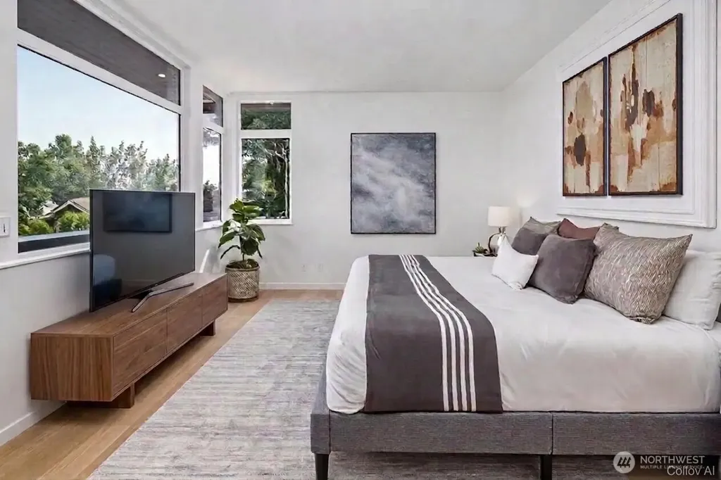 311 NE 59th Street Seattle WA 98105